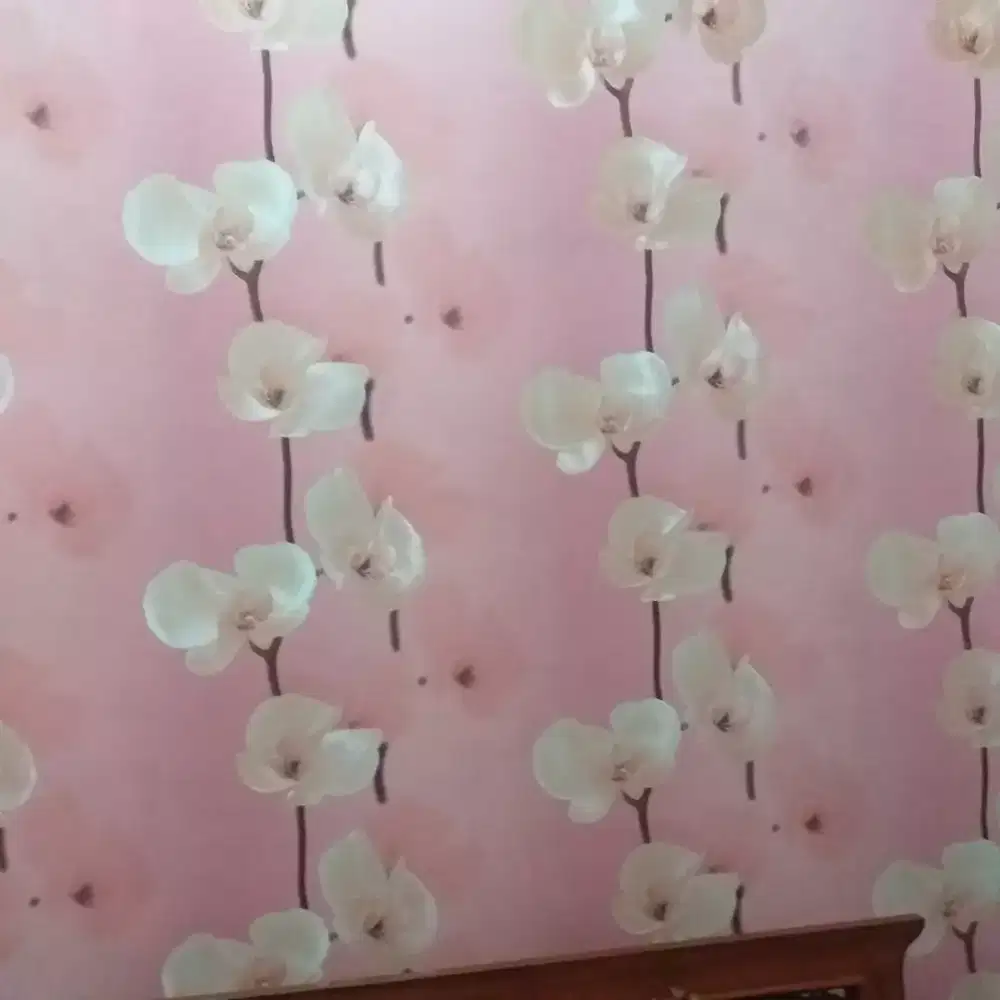 Jasa pemasangan wallpaper (lem terpisah)