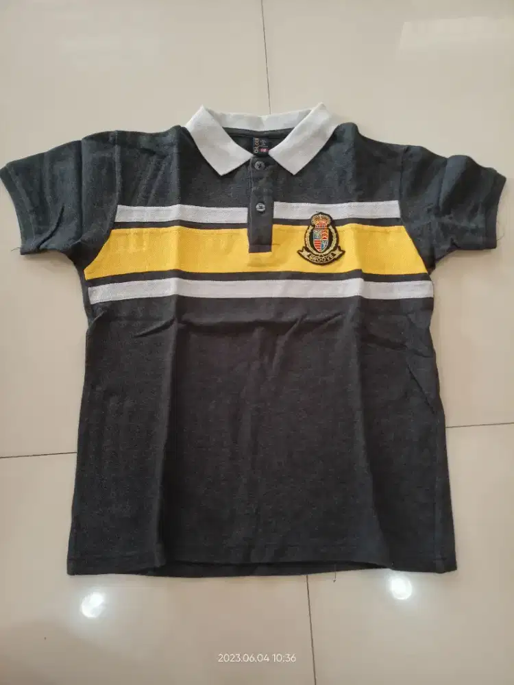 baju polo shirt anak laki laki usia 12 th colours in dark grey