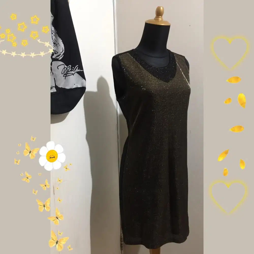 Shimmer Dress Black & Gold