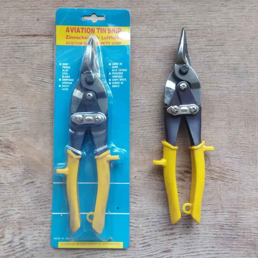 Gunting Hollow Galvalum / Seng Aviation Tin Snip Made In Taiwan