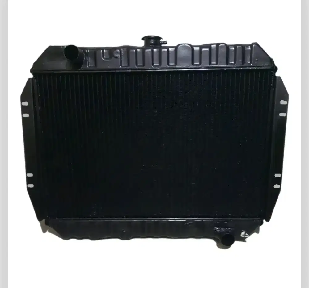 Radiator Jeep CJ7 Diesel Custom 4 Ply Kuningan Tembaga