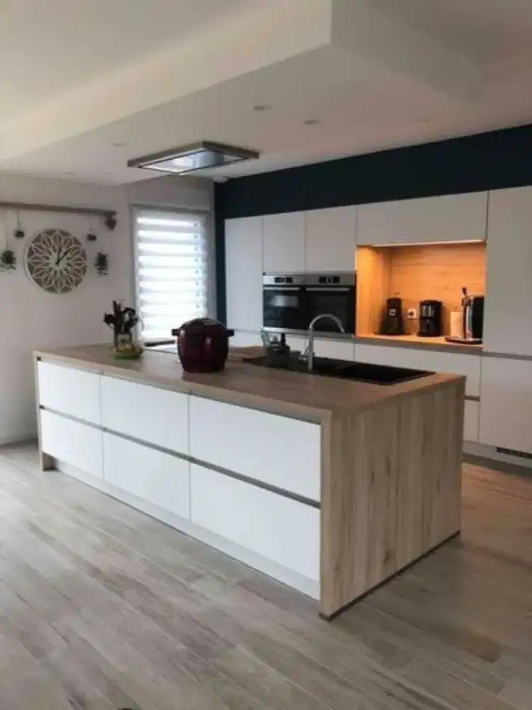 Kitchen set minimalis - jasa pembuatan mebel custom