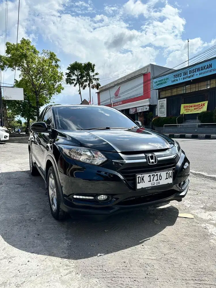 Hrv E Cvt Asli Bali Lowkm Rb Mobil Istimewa Gress Mobil Bekas