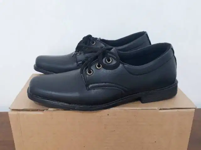 Sepatu Pantofel Hitam Tali Buat Anak SD SMP Remaja Dewasa Murah Elegan