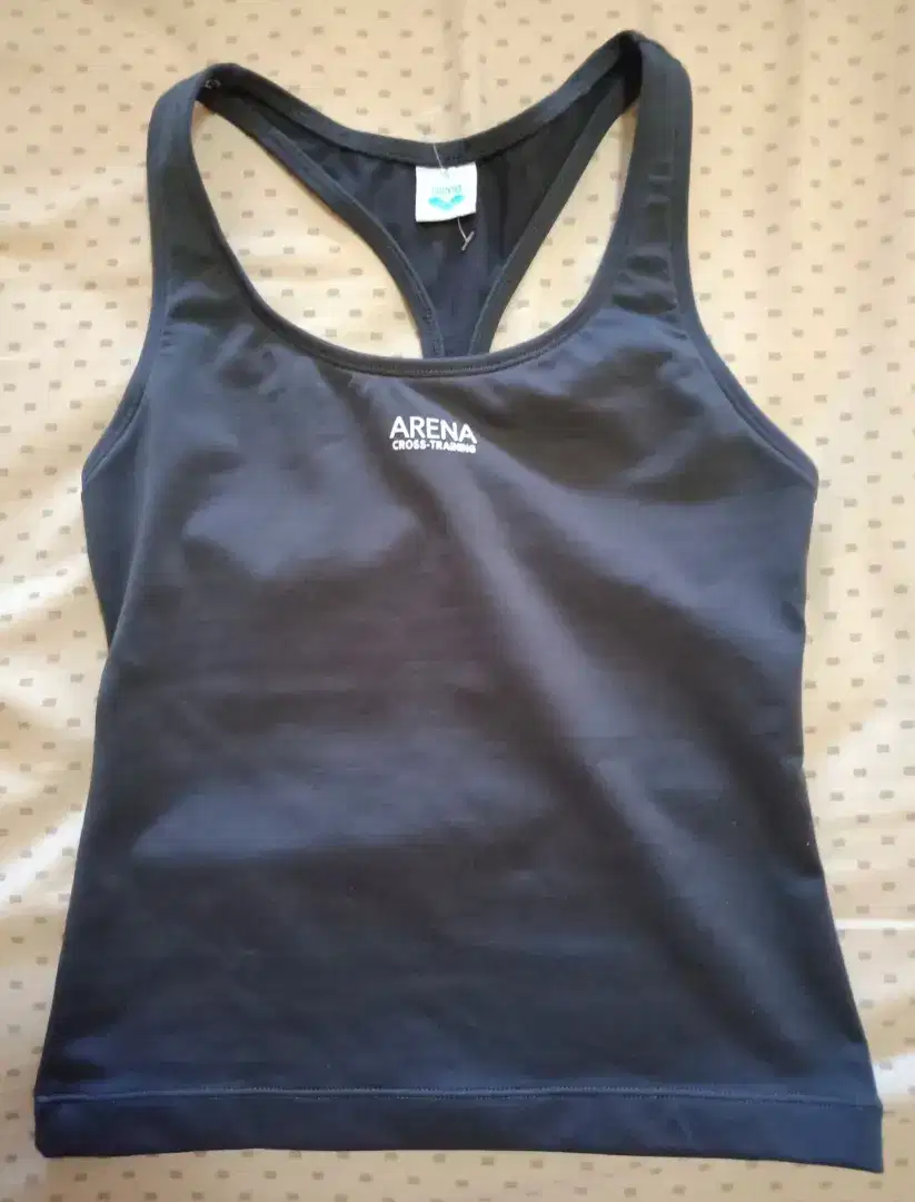 Baju senam merk Arena