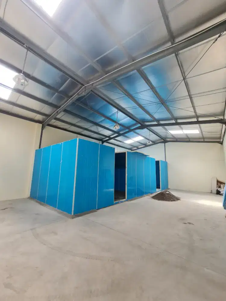 Pemasangan dan pembuatan cold storage rom