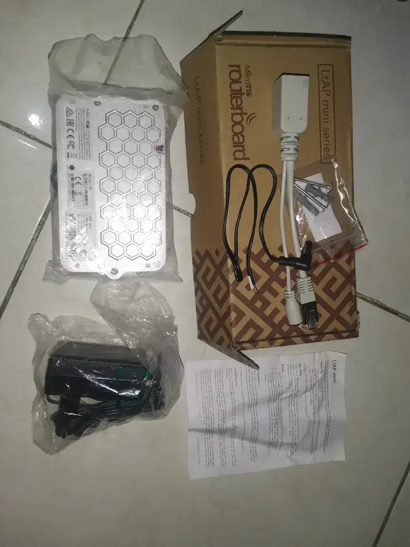 Mikrotik LTAP mini LTE kit, harga borongan. Ada bonusnya.