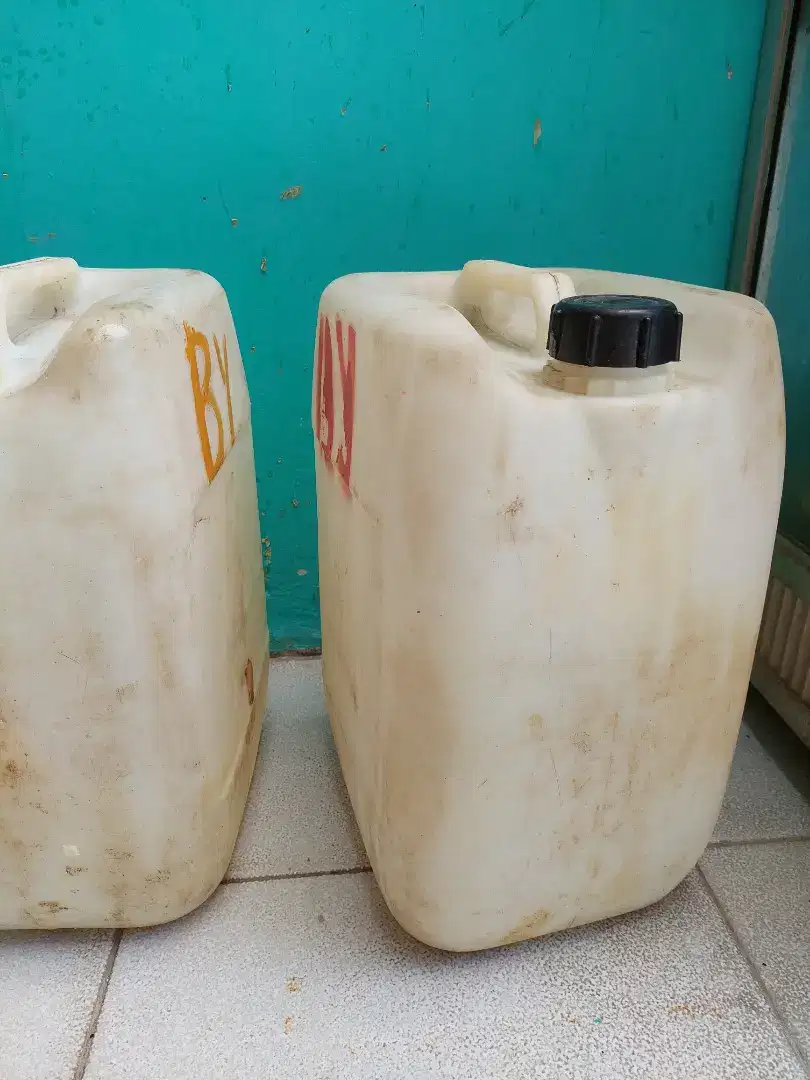 Di Jual Jerigen Bekas 20 Liter