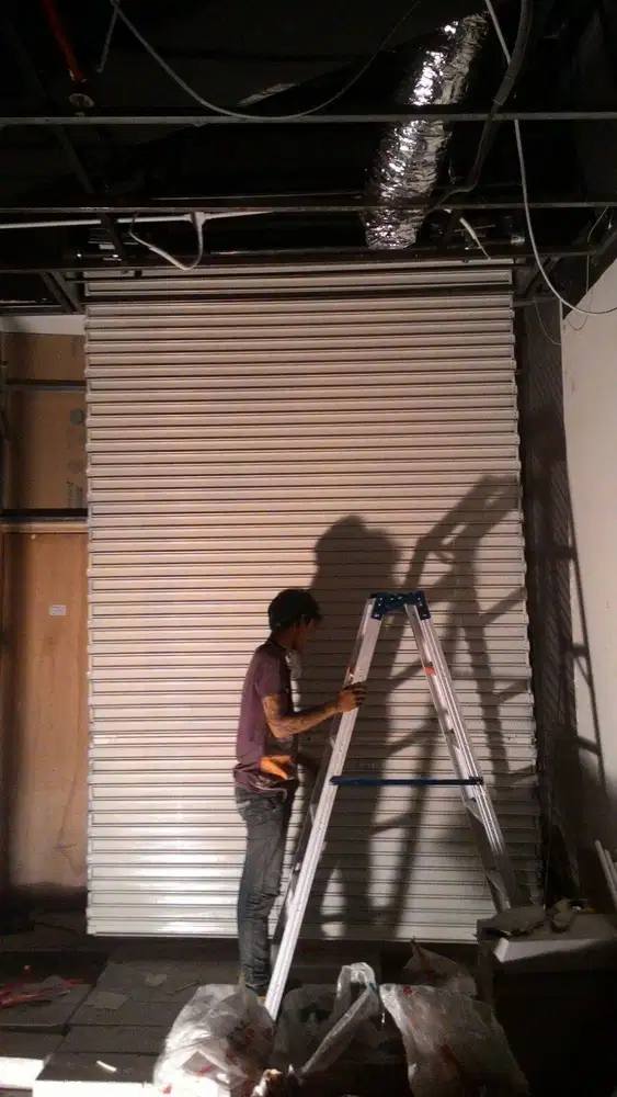Tukang rolling door jakarta