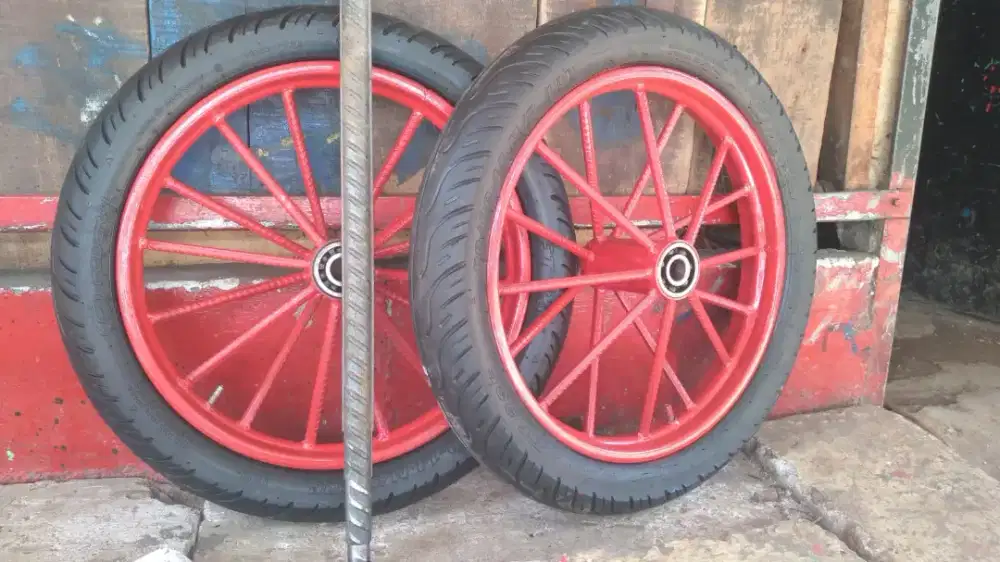 Grosiran Roda gerobak Ring 14 ruji behel .ruji 8 palang 16