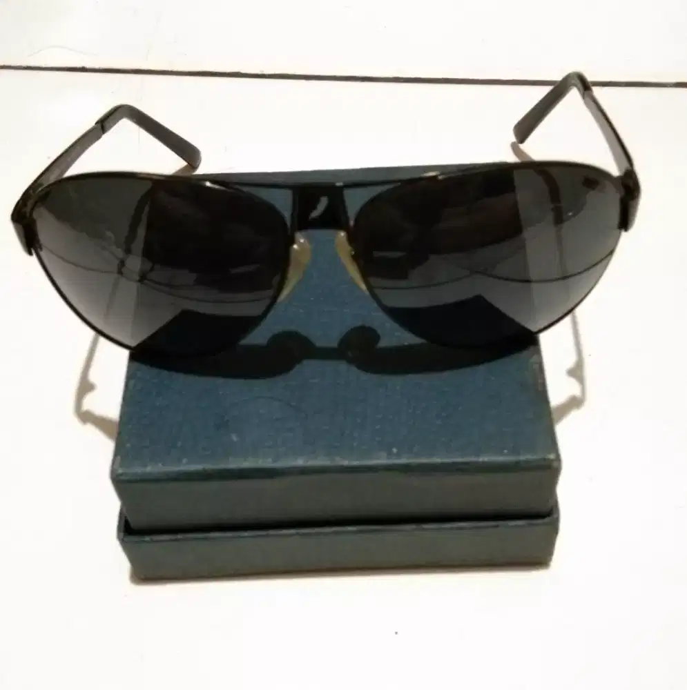 Kacamata sunglasses merk DIESEL made in Italy ori.