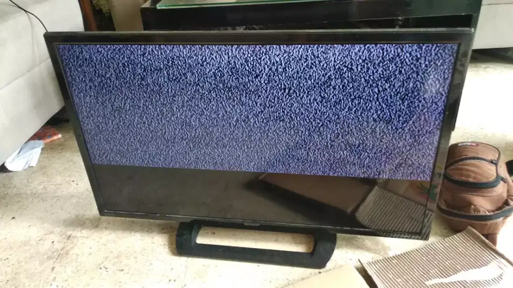 Jasa servis tv Led & lcd/Smart tv led & plasma tv panggilan pd.geede