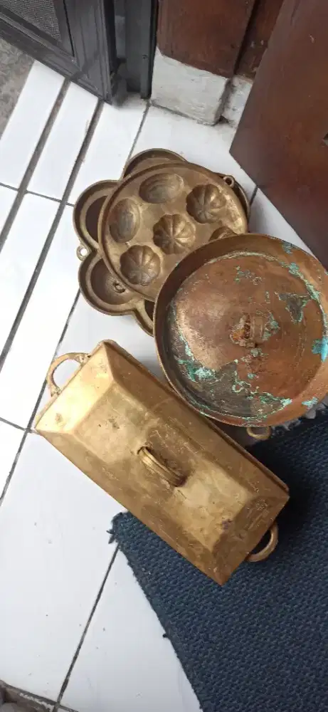 Cetakan kue kuningan