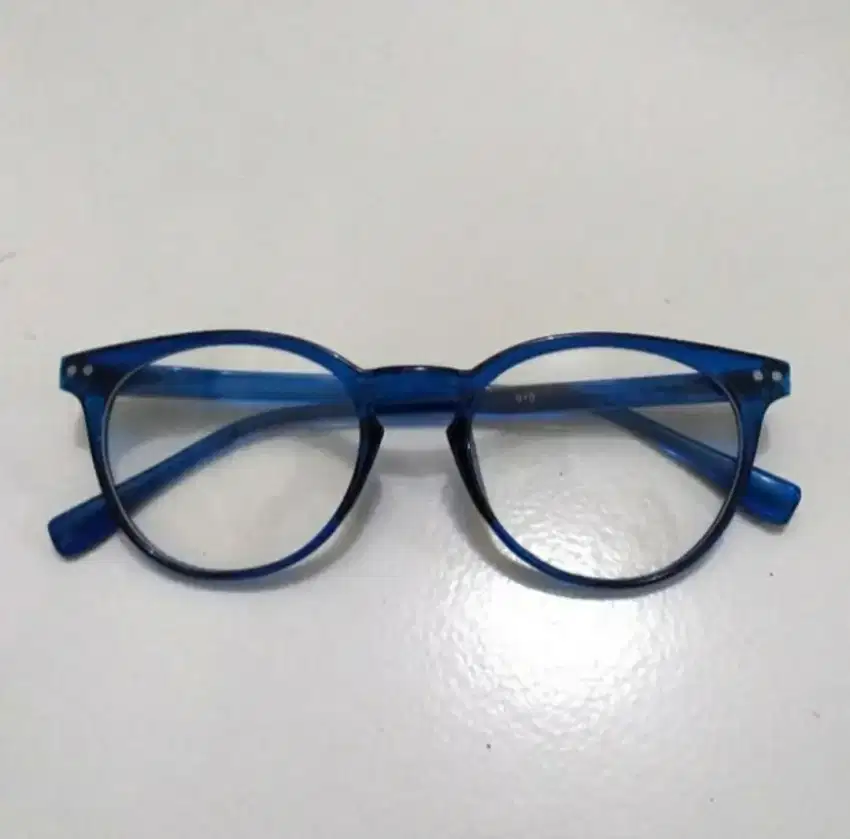 Frame Kacamata Smart Casual Eyewear + Lensa Normal