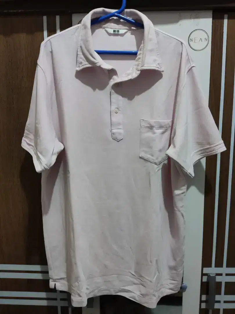 Kaos Polo/Kerah Uniqlo