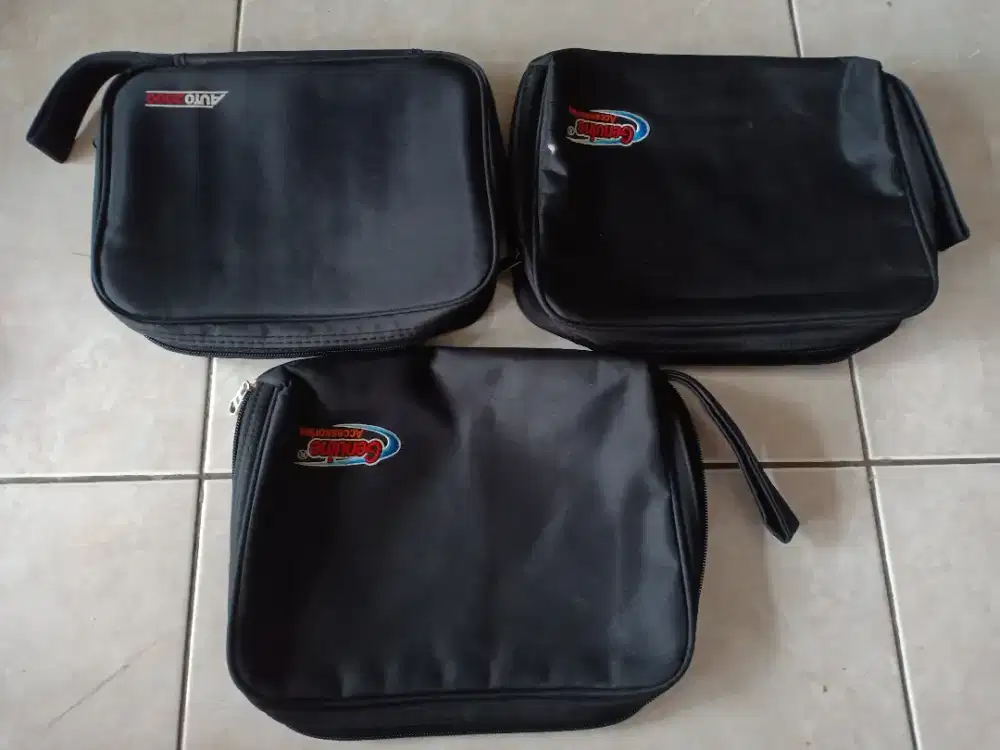 Tas buku pedoman/buku manual