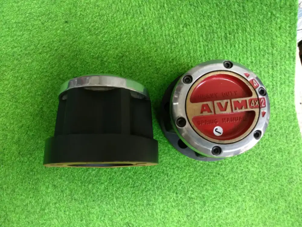 3 pasang FREE LOCK JEEP  AVM ori