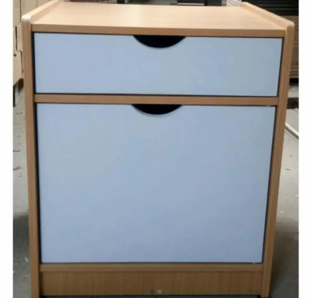 MEJA LACI/MEJA NAKAS/MEJA SUDUT KAYU JATI BELANDA