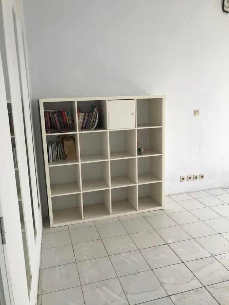 Rak pajangan 1.5 x 1.5 m