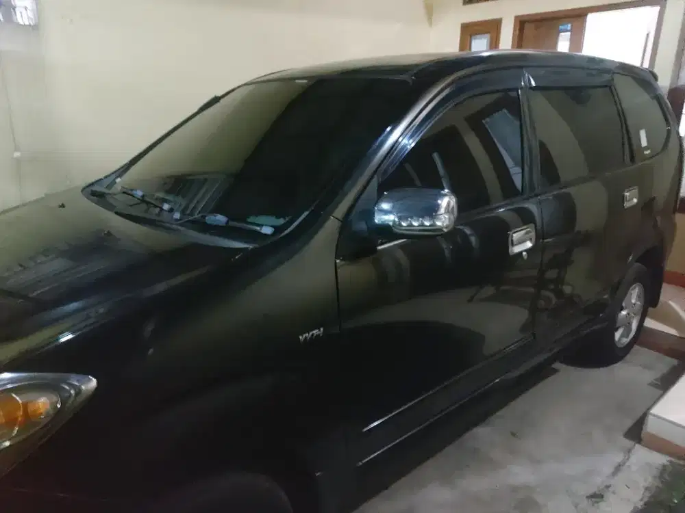 kaca film mobil atau gedung panggilan