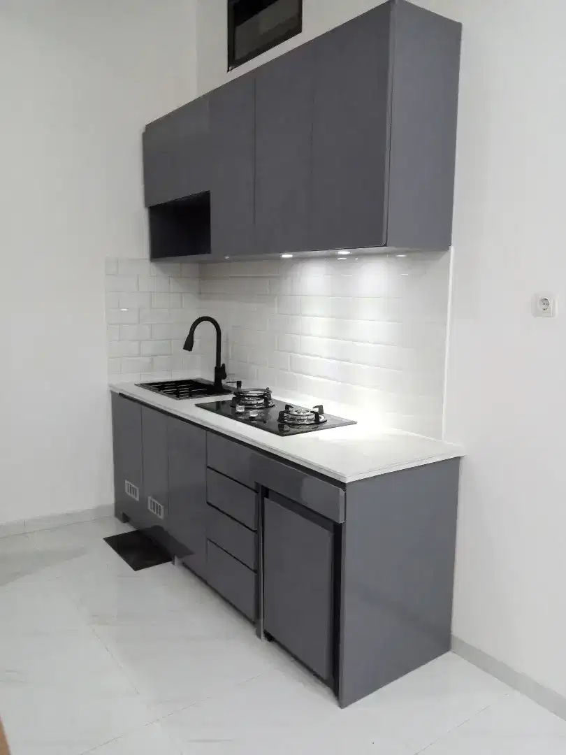 Kitchen Set dan Service