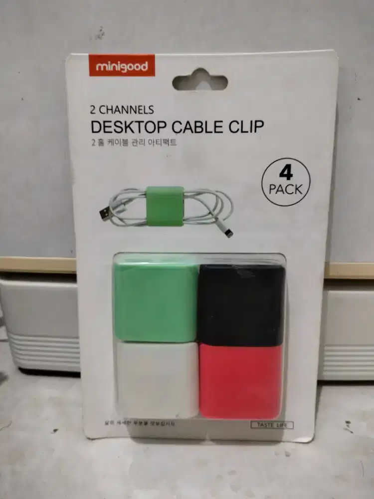 Desktop Cable Clip Minigood
