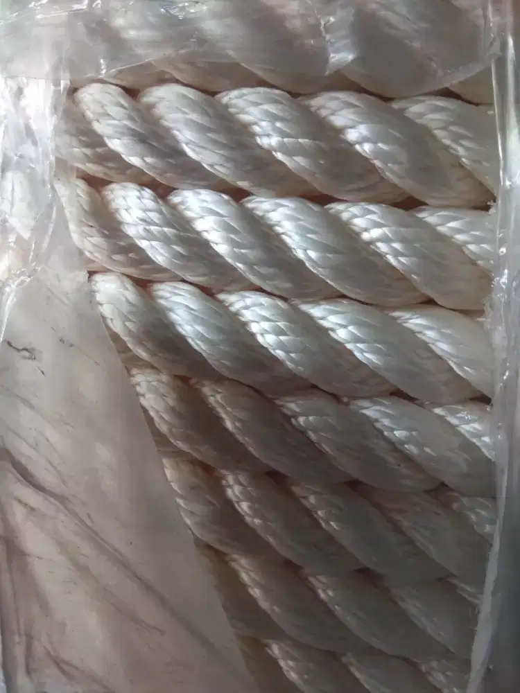 tali tambang / tampar 20mm nylon