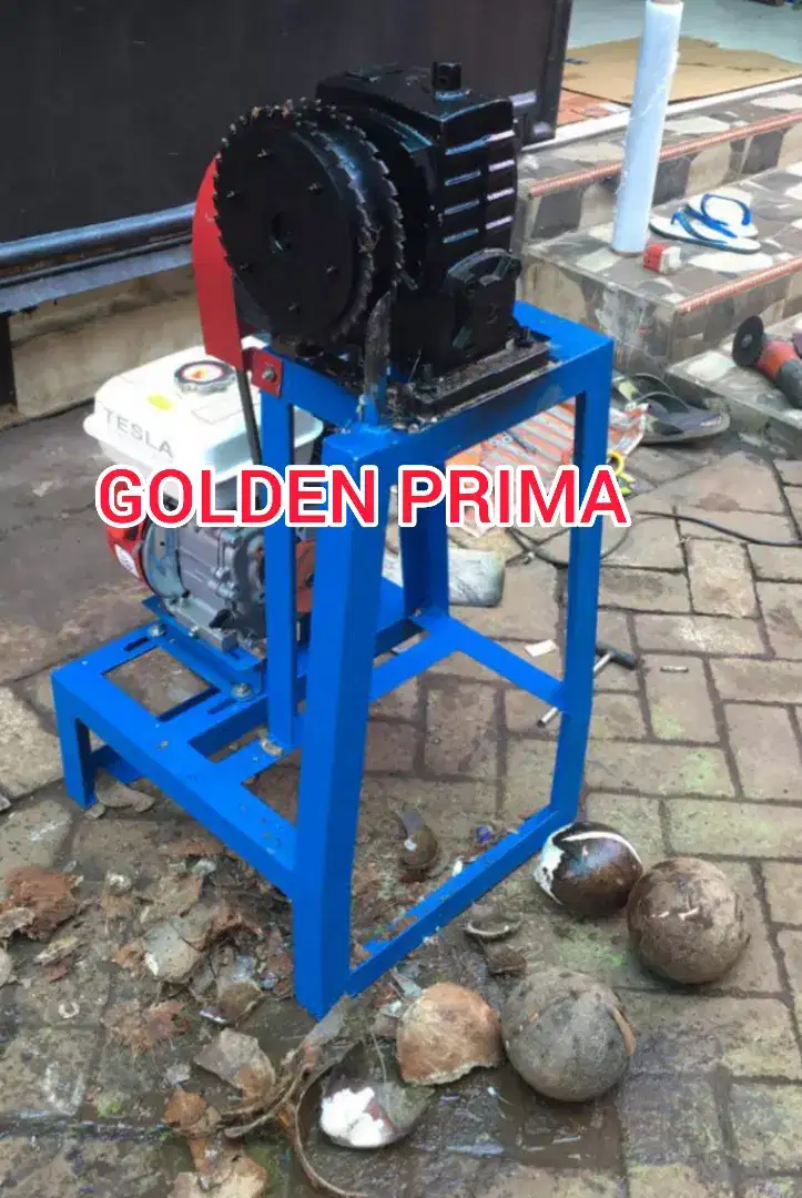 MESIN PEMECAH BATOK KELAPA GP