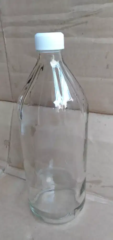 botol kaca limun besar