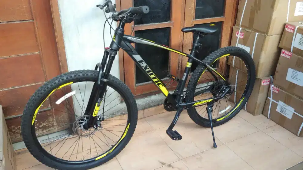 MTB Size 27,5 Alloy Shockbreaker with Lock