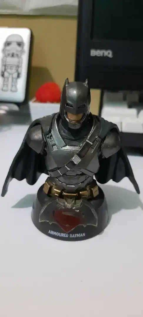 Action figure batman