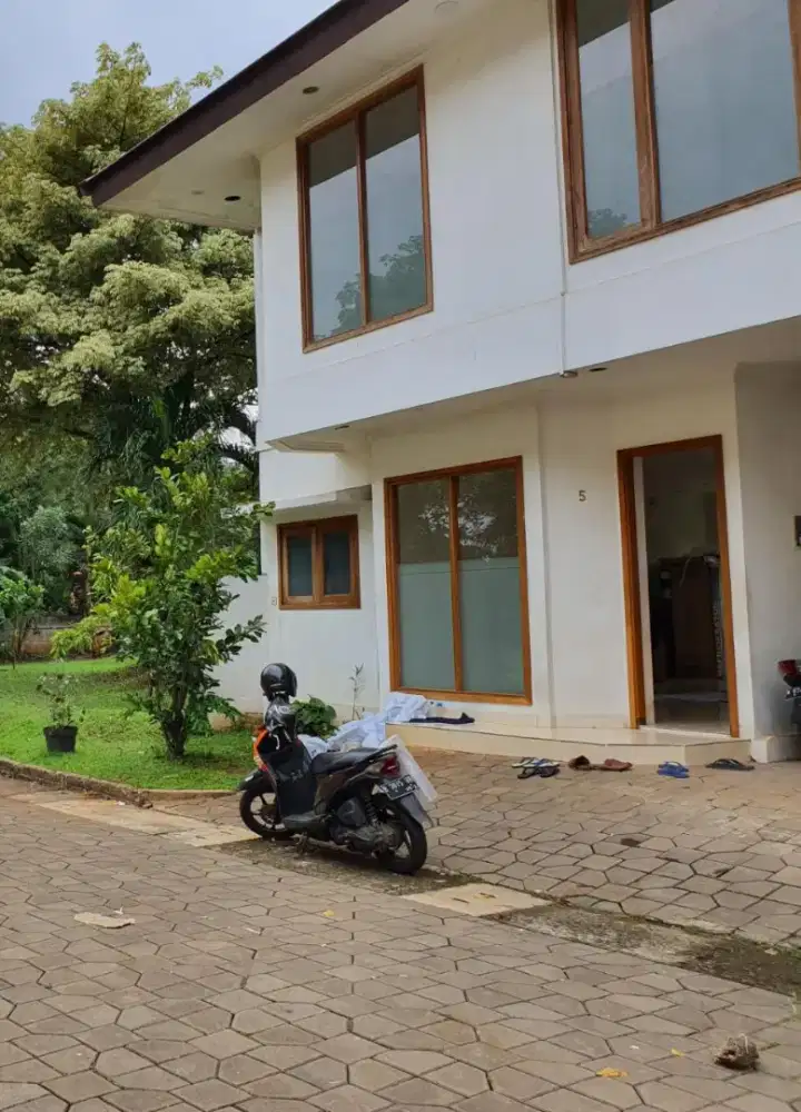 Lowongan Kerja Pembantu Asisten Rumah Tangga (ART / PRT) Menginap