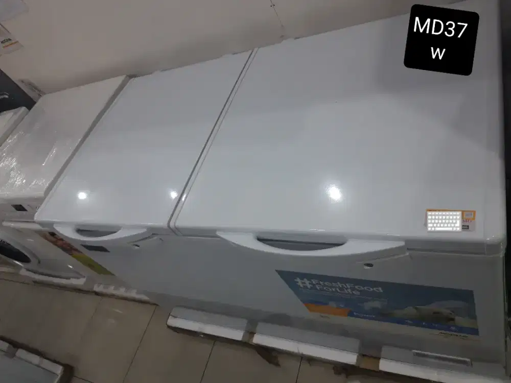 Freezer box Modena 370 Liter MD37w