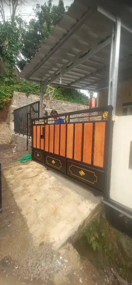 Pagar minimalis