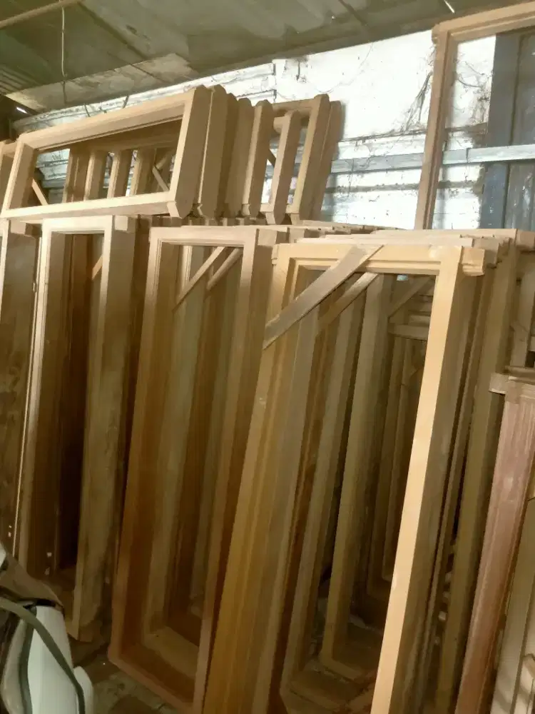 Pintu kusen jendela dan almunium