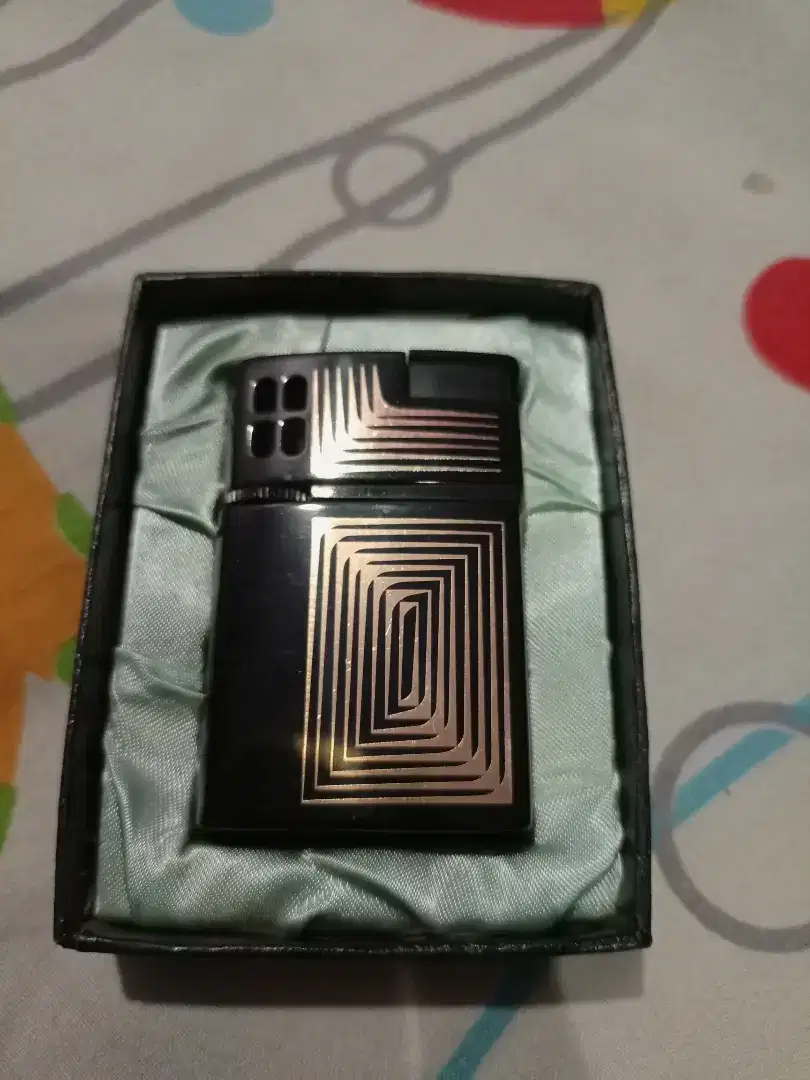 Lighter korek api gas rokok cigarettes jakarta pusat