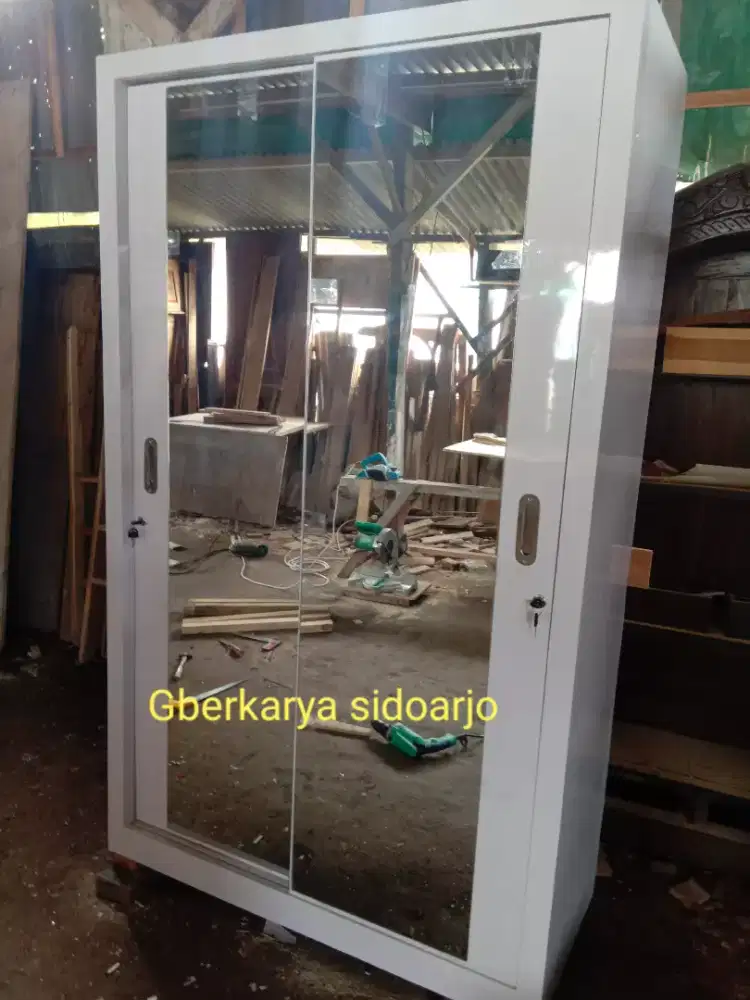 Lemari sleding custum