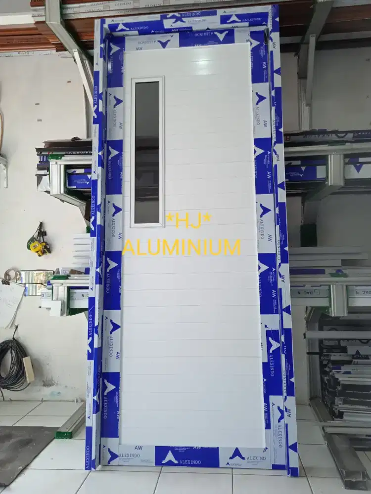 PINTU ALUMINIUM Alexindo ( 1set)