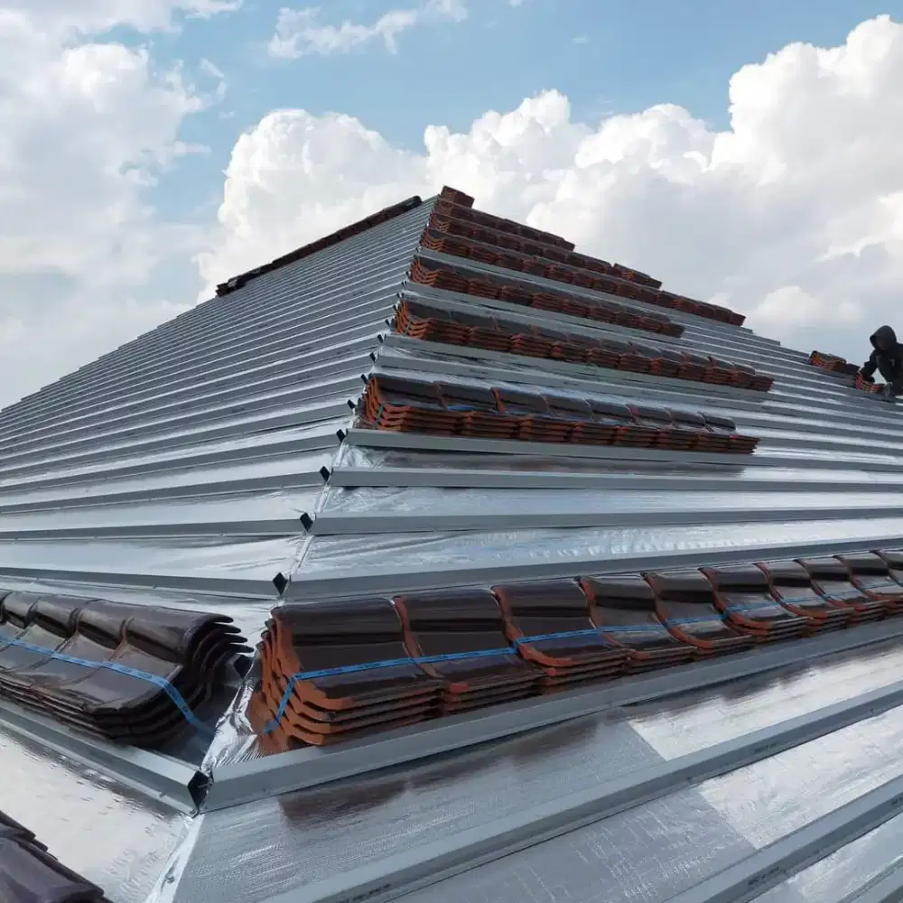 Baja ringan se-jabodetabek reparasi atap lama ke baja ringan ?