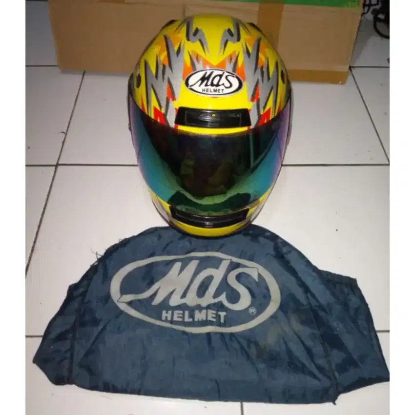 HELM MDS HELMET,HELM TREND ANAK MUDA,HELM CAKIL,HELM RACING