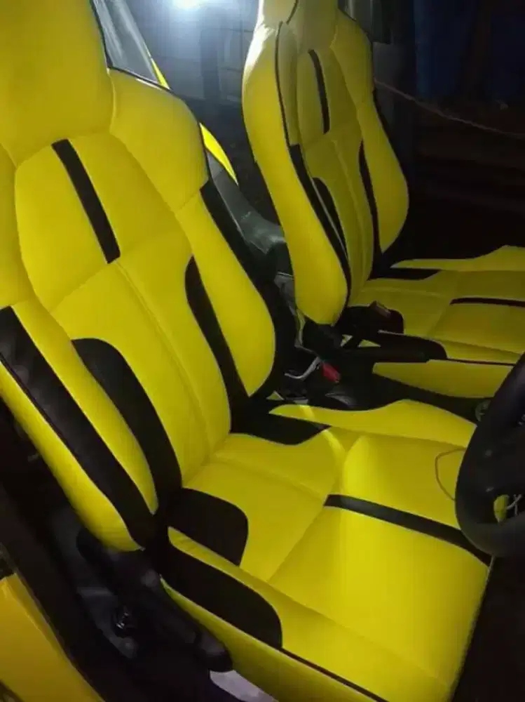 Cover jok di pusat kota