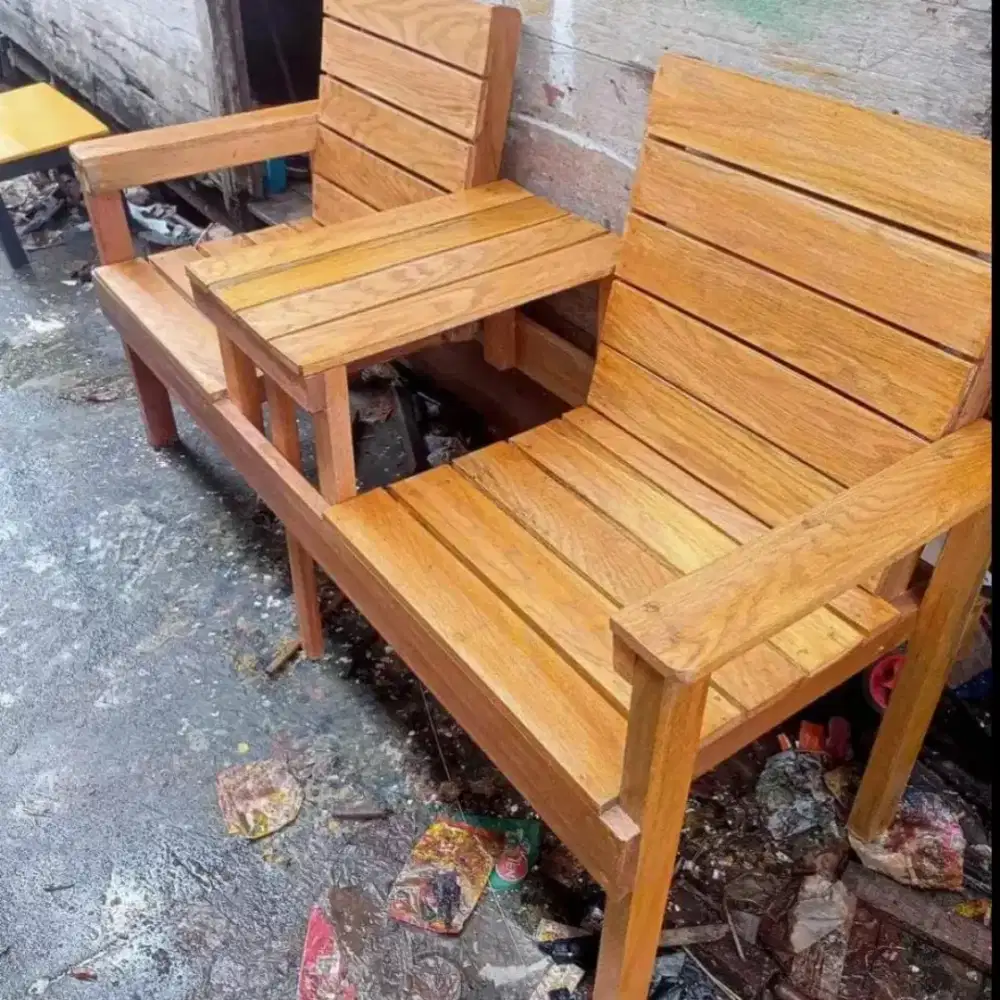 Kursi Gending kayu meranti