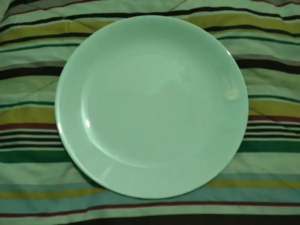 Piring keramik St. James 12 inc