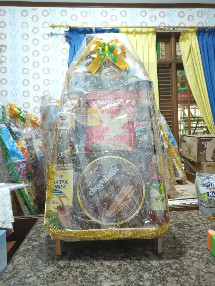 Hempers Parcel Natal, Imlek, lebaran Murah Mewah Unik Kekinian