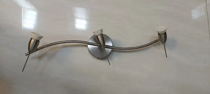 Lampu Plafon Halogen