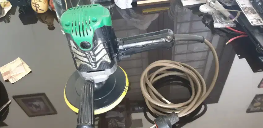 Hitachi Polisher SP18-SB