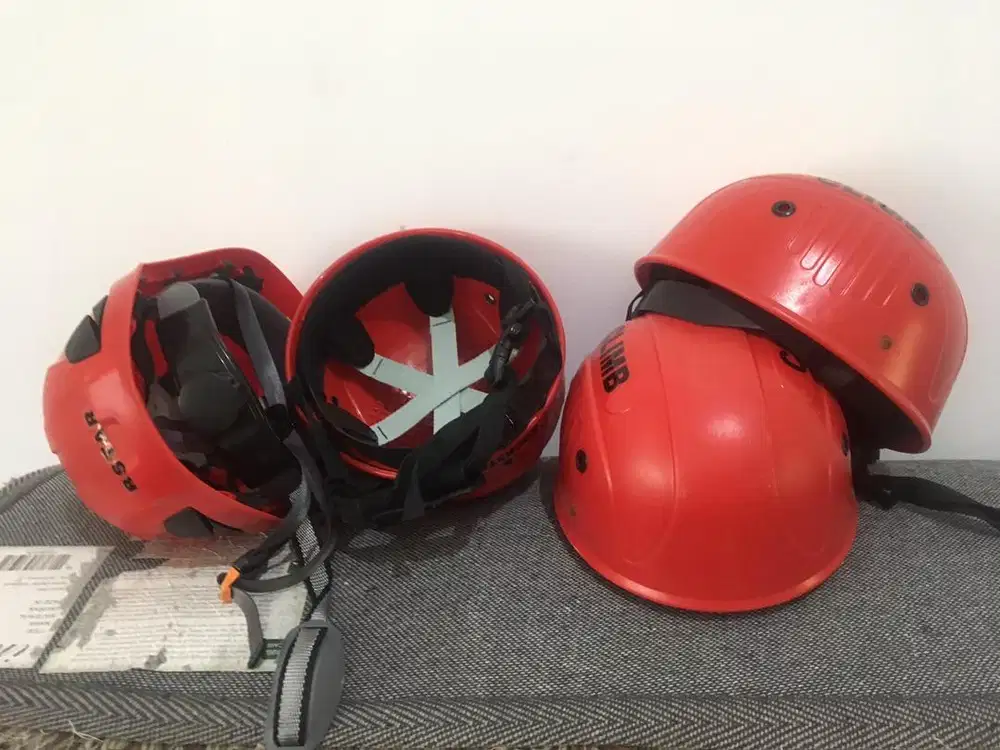 Topi Climbing Proyek