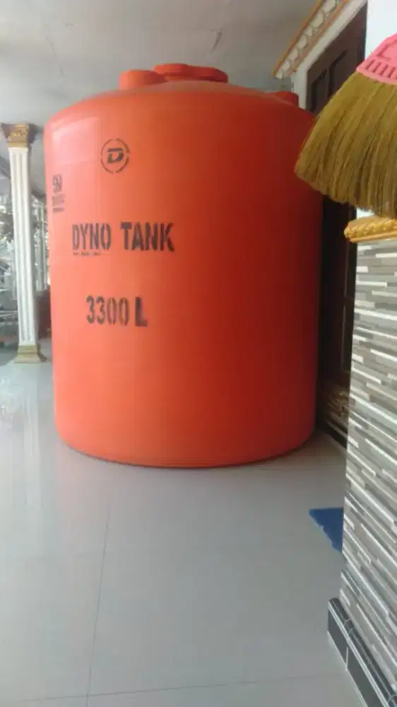 DYNOTANK Tandon air 3300lt plastik 3 lapisan