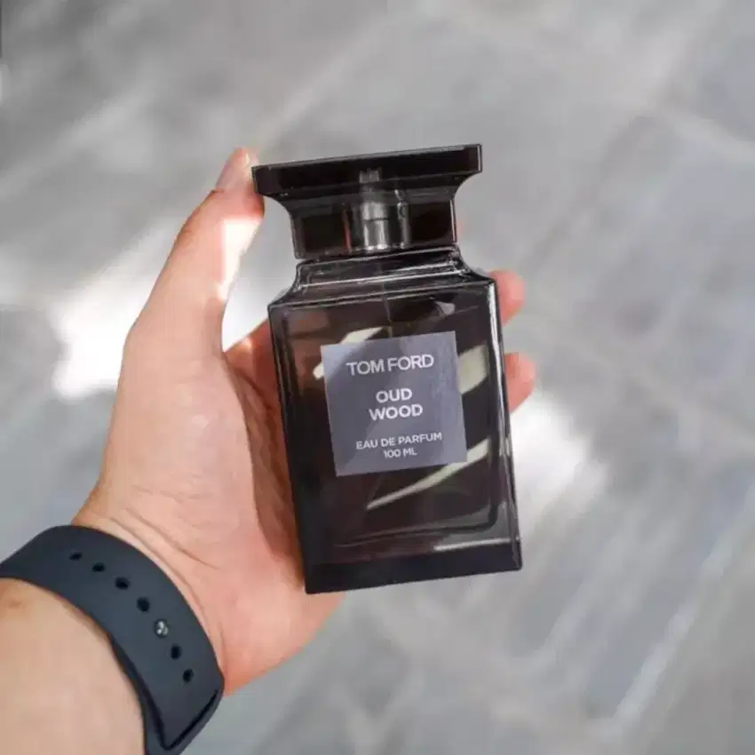 Parfum Pria Tom Ford Oud Wood Edp 100ml Tahan Lama