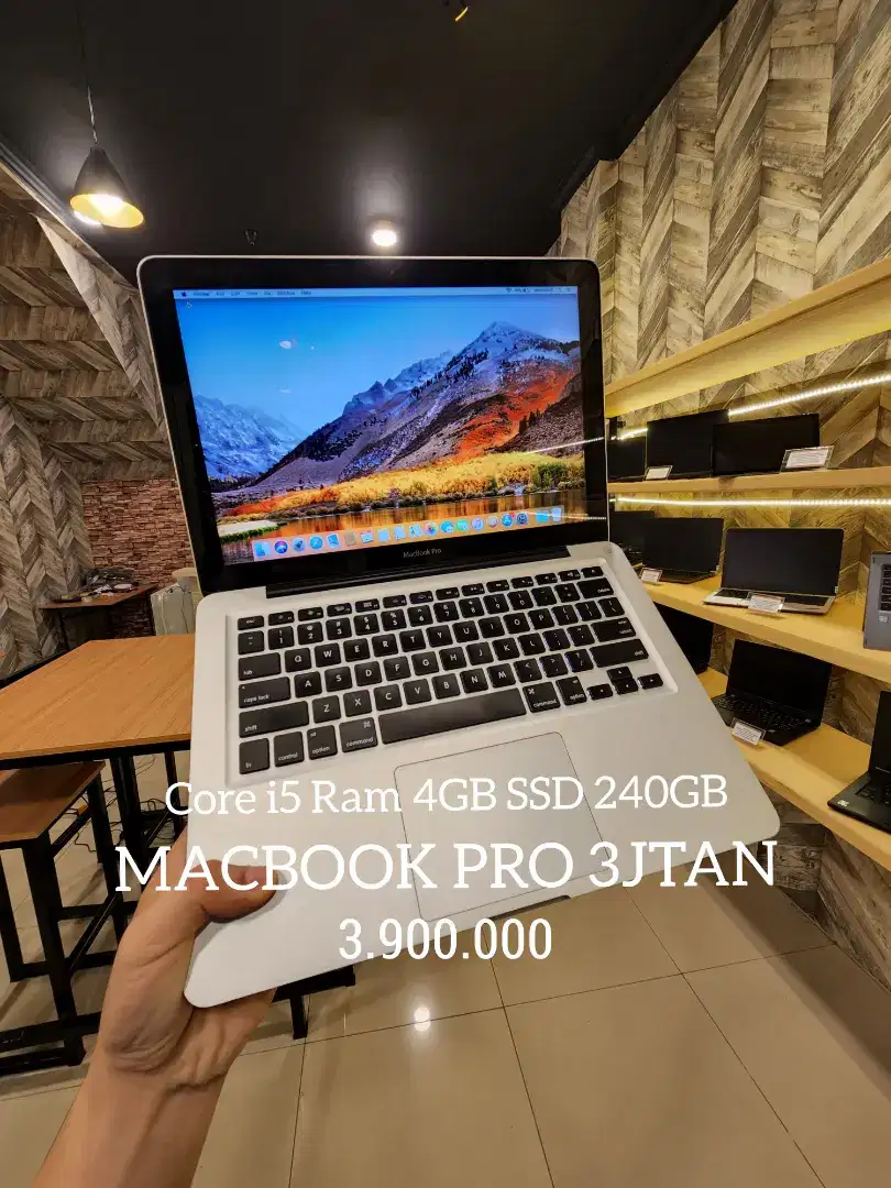 Macbook Pro 3JTan!! Core i5 Ram 4GB SSD Bekas Second